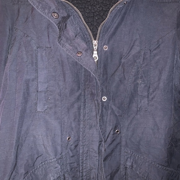 M Black Double-Layered Coat with Hoodie - Picture 7 of 15